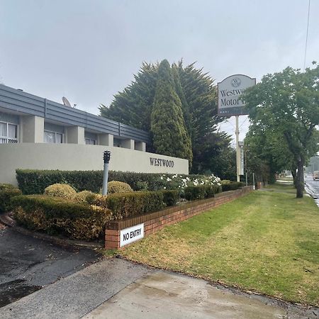 Westwood Motor Inn Armidale Buitenkant foto
