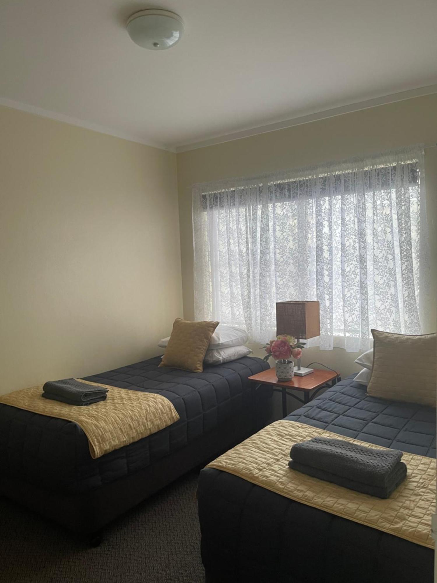 Westwood Motor Inn Armidale Buitenkant foto