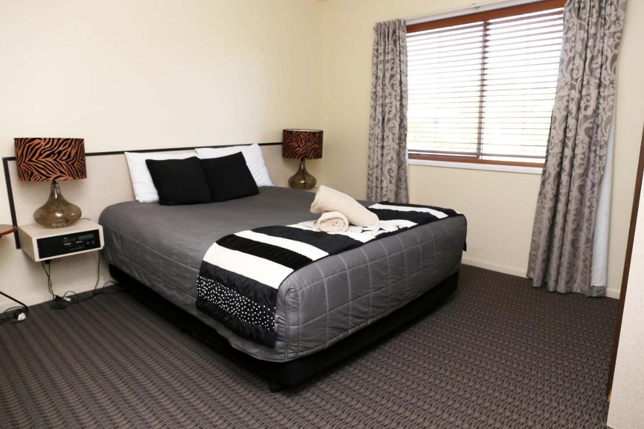 Westwood Motor Inn Armidale Buitenkant foto